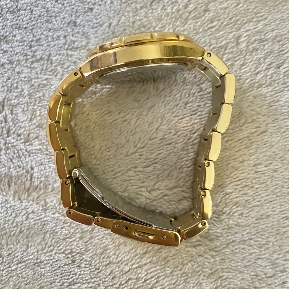 Guess Watch - Picture 2 of 3